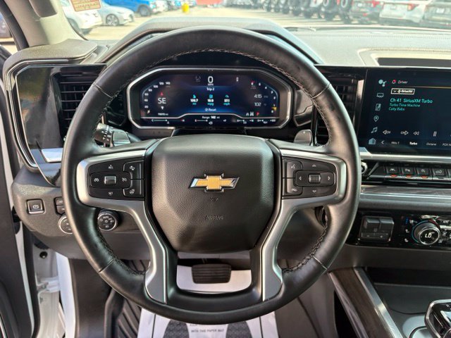 Used 2023 Chevrolet Silverado 1500 LTZ AWD/4WD image 16