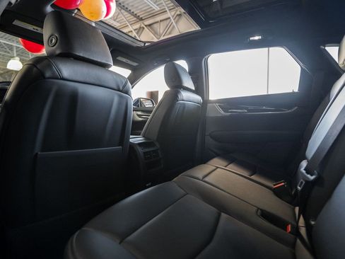 Used 2023 Cadillac XT5 Premium Luxury image 33