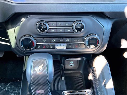 New 2025 Ford Bronco Raptor w/ Interior Carbon Fiber Pack image 13