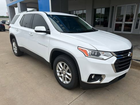 Used 2018 Chevrolet Traverse LT AWD/4WD image 8