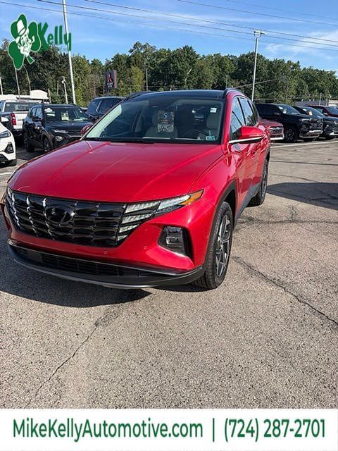Used 2022 Hyundai Tucson Limited w/ Cargo Package AWD/4WD image 3