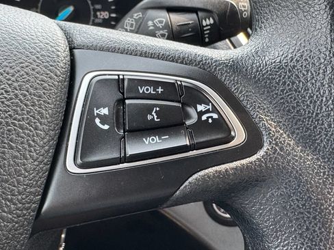Certified 2019 Ford Escape SE AWD/4WD image 35
