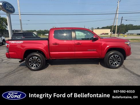 Used 2023 Toyota Tacoma TRD Sport AWD/4WD image 1