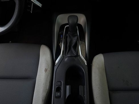 Used 2024 Toyota Corolla LE FWD image 15
