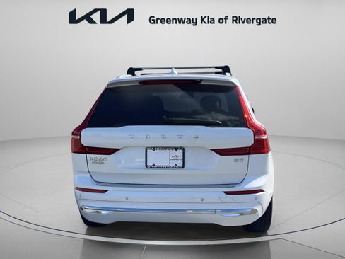 Used 2023 Volvo XC60 B5 Ultimate image 6