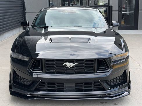 Used 2025 Ford Mustang GT Premium RWD image 4