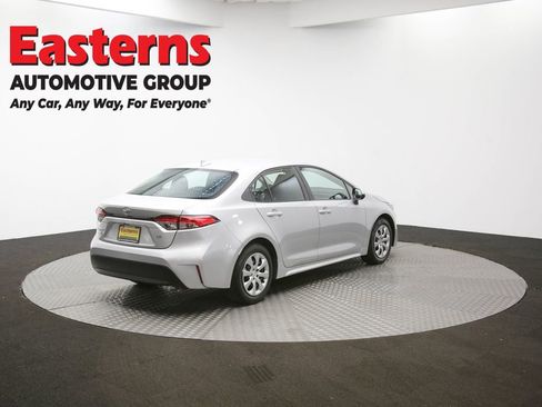 Used 2023 Toyota Corolla LE image 38