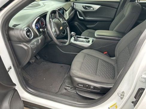 Used 2020 Chevrolet Blazer LT image 13