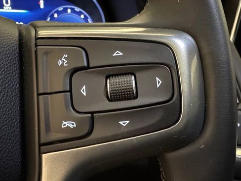 Used 2024 Chevrolet Tahoe Z71 w/ Luxury Package image 8