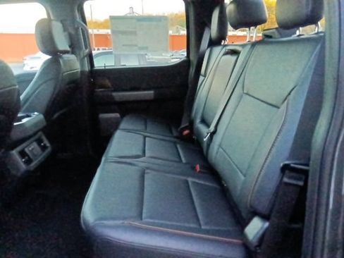 New 2026 Ford F250 Lariat w/ Black Appearance Package image 27