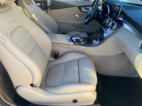 Used 2018 Mercedes-Benz C 300 C 300 image 19