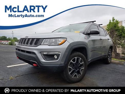 Used 2020 Jeep Compass Trailhawk image 1
