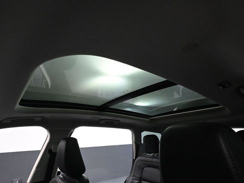 Used 2025 Lincoln Aviator Reserve w/ Jet Appearance Package image 26