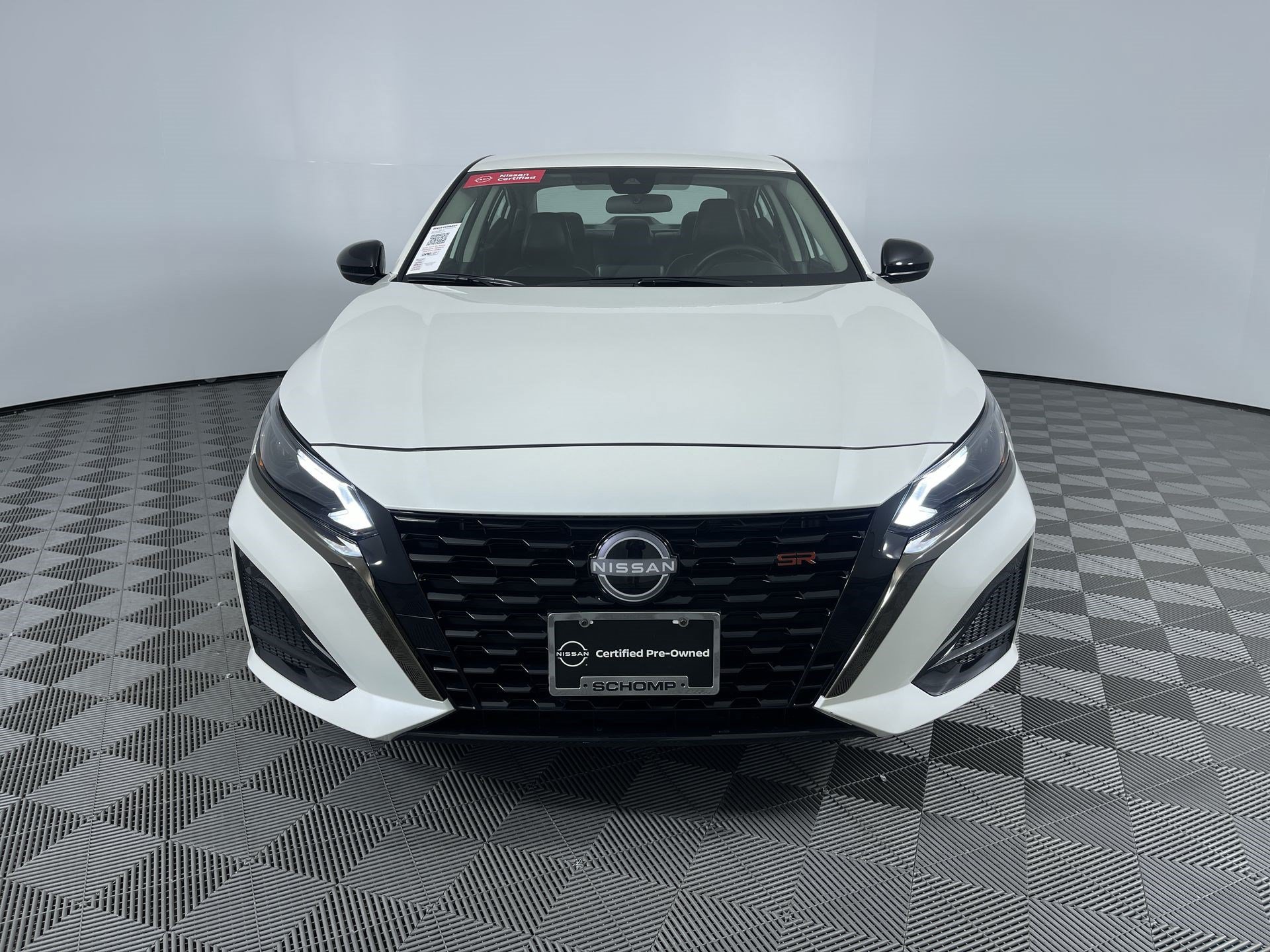 Certified 2025 Nissan Altima 2.5 SR AWD/4WD image 27