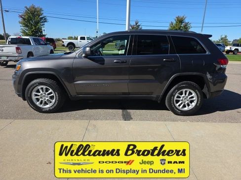 Used 2020 Jeep Grand Cherokee Laredo image 10