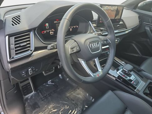 Used 2023 Audi SQ5 Premium Plus w/ Premium Plus Package AWD/4WD image 25
