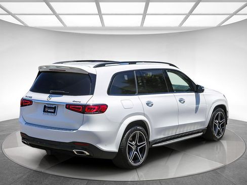 Certified 2023 Mercedes-Benz GLS 580 4MATIC image 4