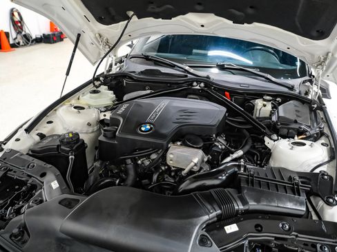 Used 2016 BMW Z4 sDrive28i w/ Technology Package RWD image 48