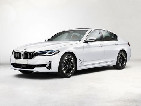 Used 2023 BMW 530i xDrive w/ Premium Package AWD/4WD image 1