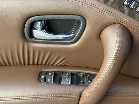 Used 2023 Nissan Armada Platinum w/ Captain's Chairs Package image 31