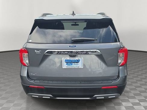 Certified 2023 Ford Explorer XLT w/ Equipment Group 202A RWD image 5