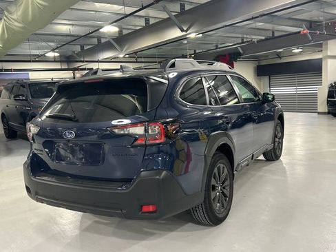 Certified 2023 Subaru Outback Onyx Edition image 2