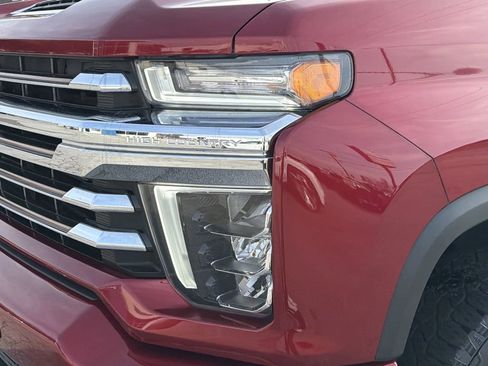 Used 2021 Chevrolet Silverado 2500 High Country w/ Z71 Off-Road Package image 27