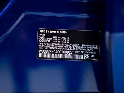 Used 2025 BMW M5 w/ Carbon Package image 61