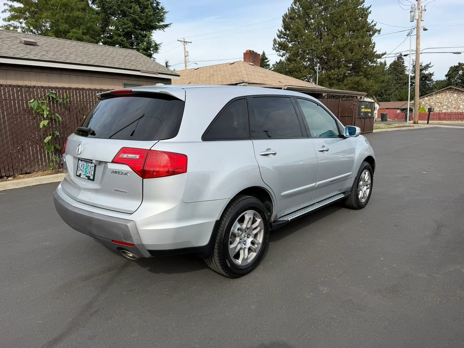 Used 2008 Acura MDX w/ Technology Package AWD/4WD image 4