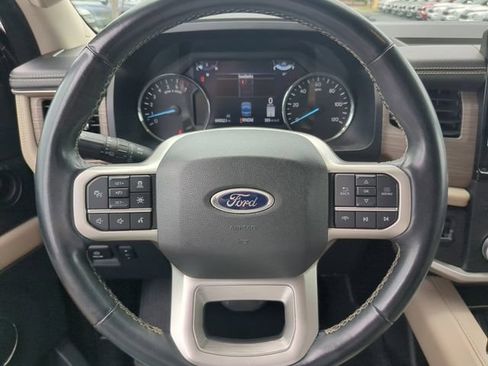 Used 2024 Ford Expedition Max Limited RWD image 35