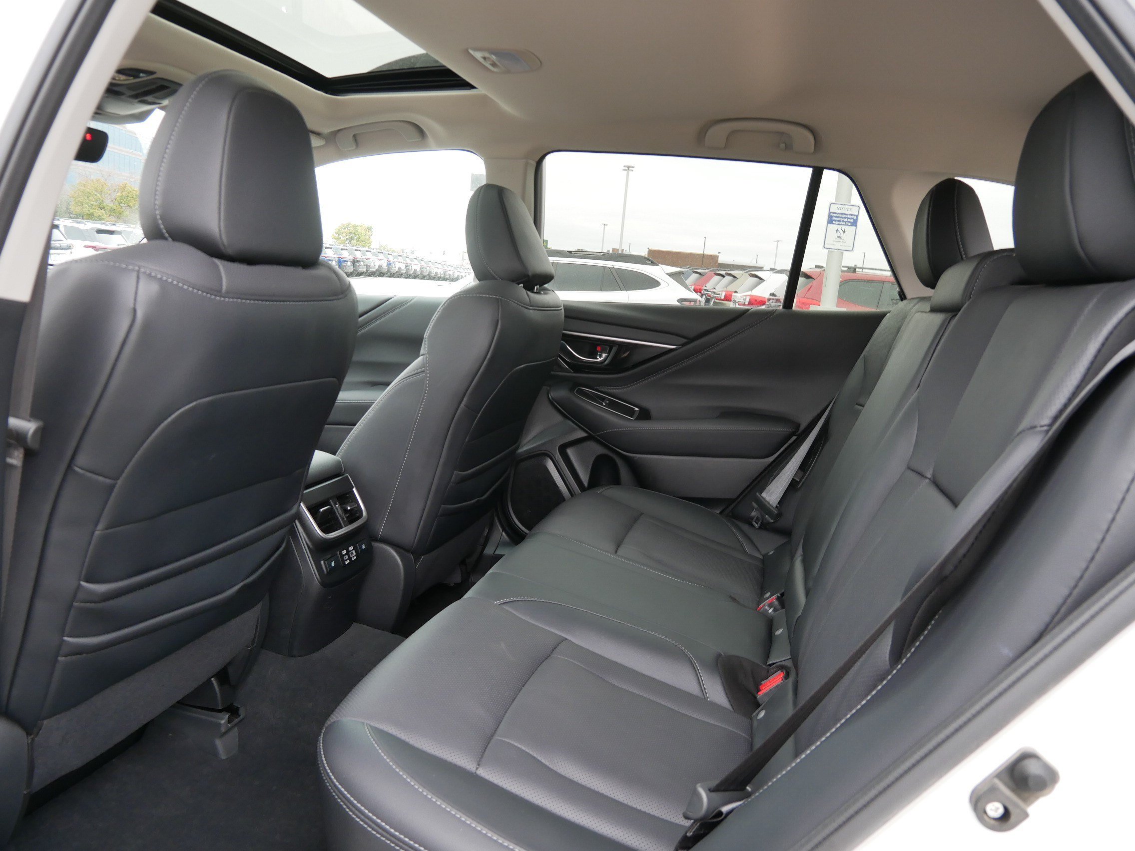 Used 2024 Subaru Outback Limited AWD/4WD image 24