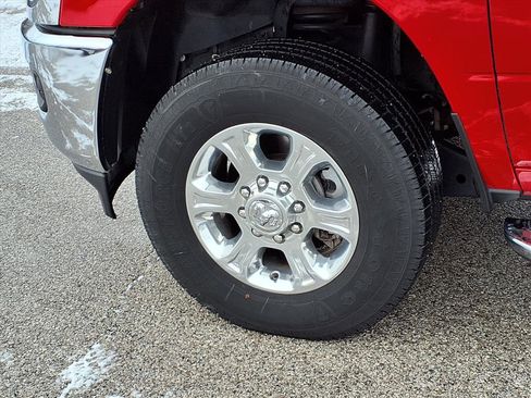 Used 2024 RAM 2500 Big Horn w/ Bed Utility Group image 25