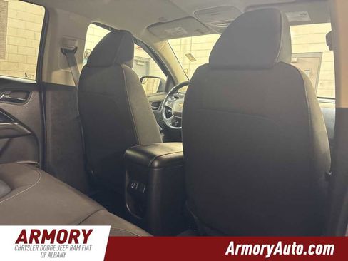 Used 2022 Chevrolet Colorado LT w/ LT Convenience Package image 29