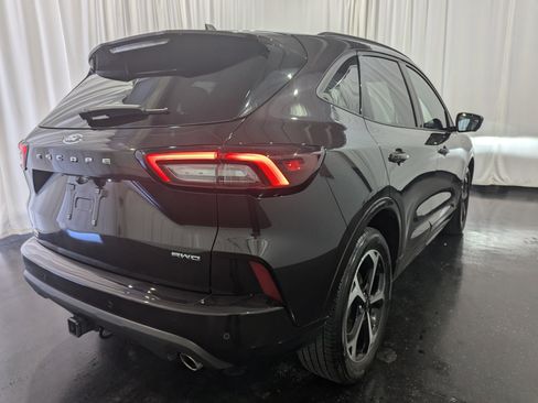 Used 2023 Ford Escape ST-Line Select w/ Tech Pack #2 image 6