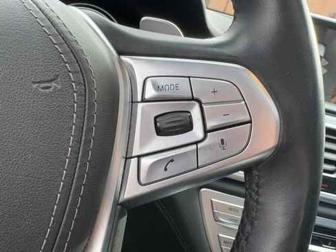 Used 2019 BMW 750i xDrive w/ Executive Package image 18