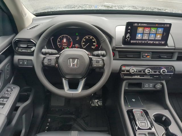 Used 2024 Honda Pilot Touring image 15