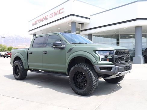 Used 2020 Ford F150 Raptor w/ Equipment Group 802A Luxury AWD/4WD image 8