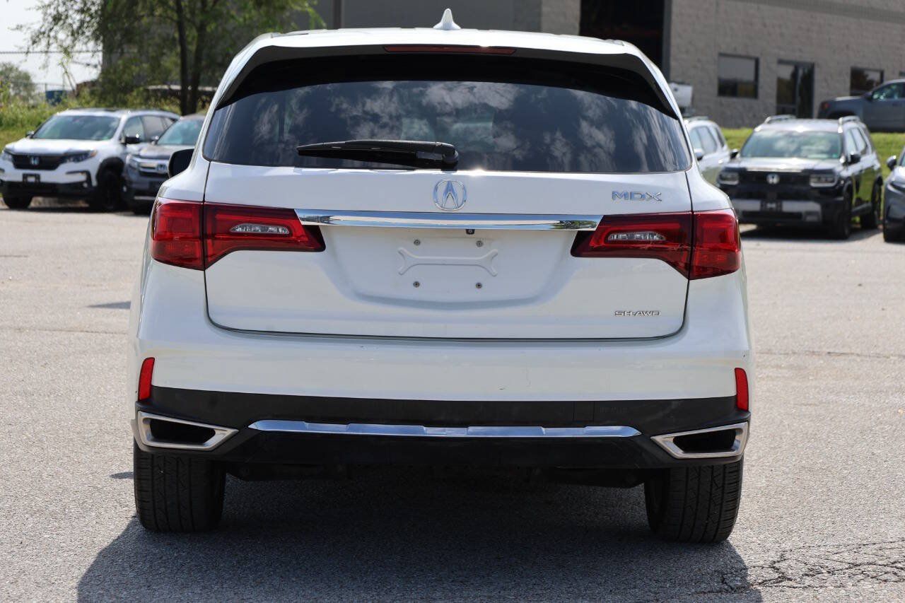 Used 2017 Acura MDX w/ Technology Package AWD/4WD image 10