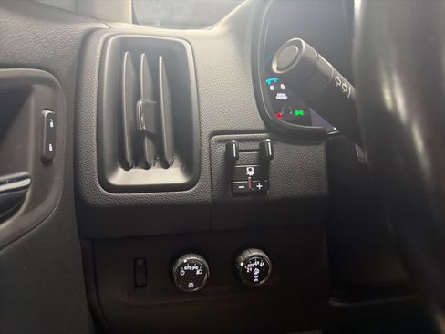 Used 2022 Chevrolet Colorado ZR2 w/ ZR2 Midnight Special Edition image 18