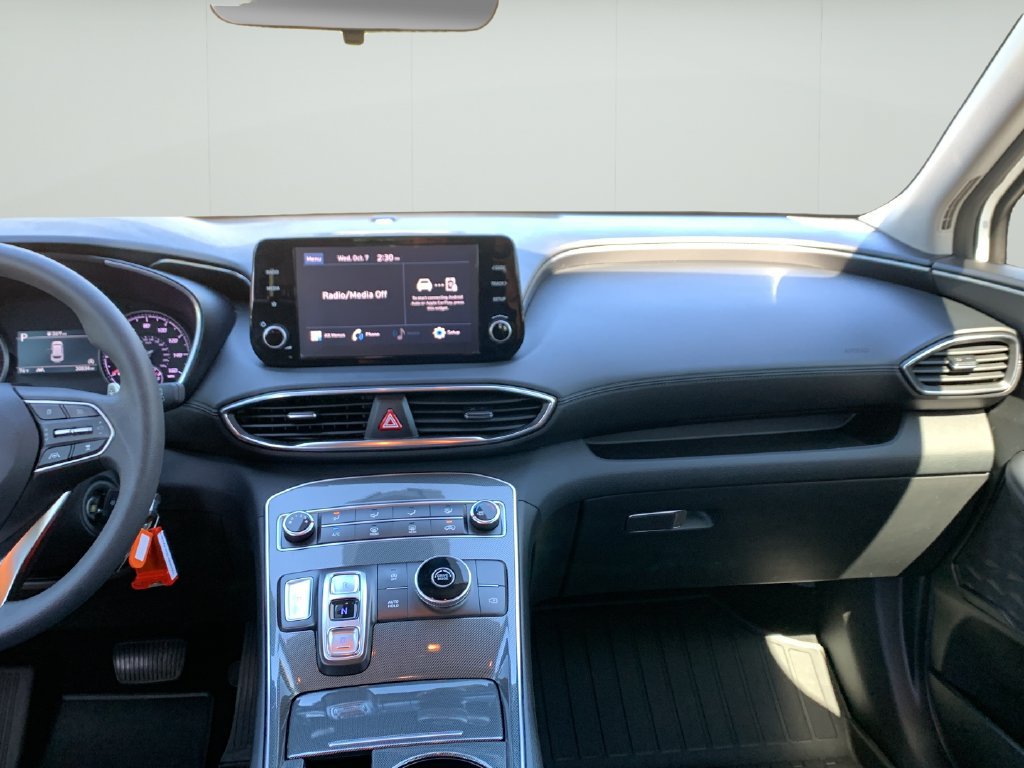 Certified 2023 Hyundai Santa Fe SE FWD image 19
