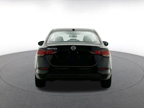 Used 2025 Nissan Sentra S FWD image 8