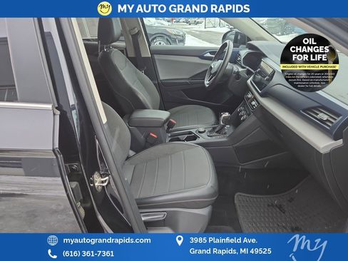 Used 2022 Volkswagen Taos SE image 23