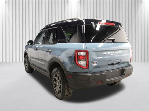 Used 2023 Ford Bronco Sport Badlands image 5