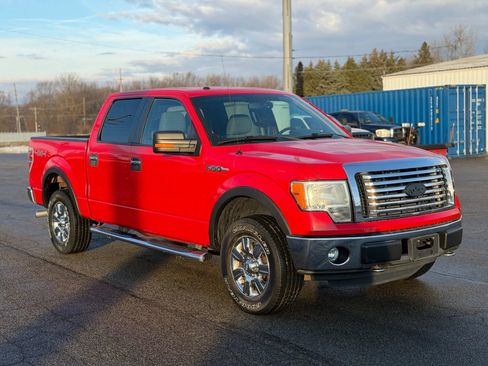 Used 2011 Ford F150 XLT w/ XLT Chrome Pkg image 3