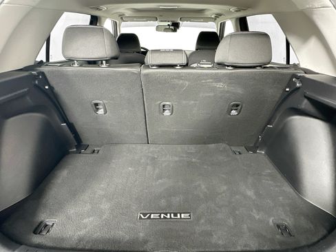 Used 2023 Hyundai Venue SEL FWD image 24