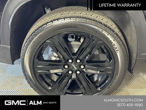 New 2026 GMC Acadia Elevation w/ Black Edition FWD image 19
