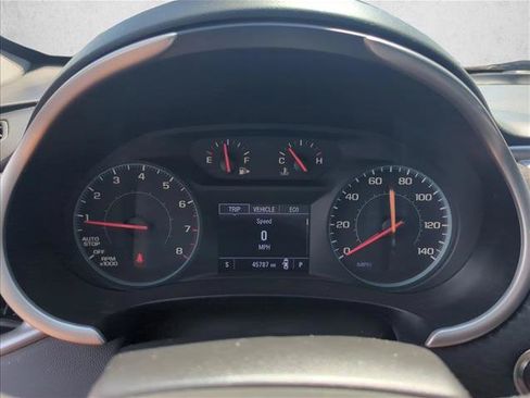Used 2022 Chevrolet Malibu LT FWD image 12