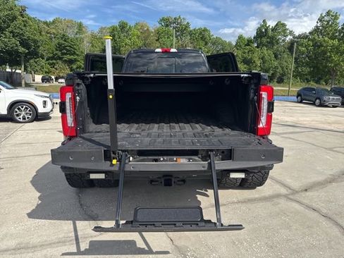 Used 2024 Ford F450 Platinum image 41