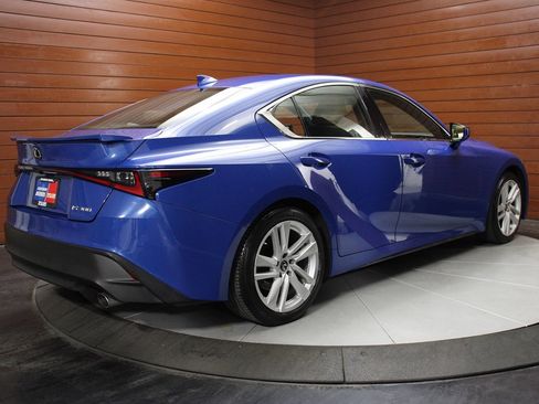 Used 2021 Lexus IS 300 w/ Comfort Package RWD image 17