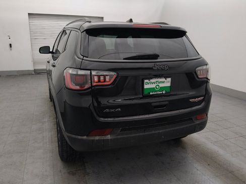 Used 2020 Jeep Compass Trailhawk image 6
